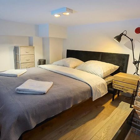 Apartament Loft Studio Airport Blisko Lotniska Zarembowicza Lotnisko Wrocław Eksteriør bilde